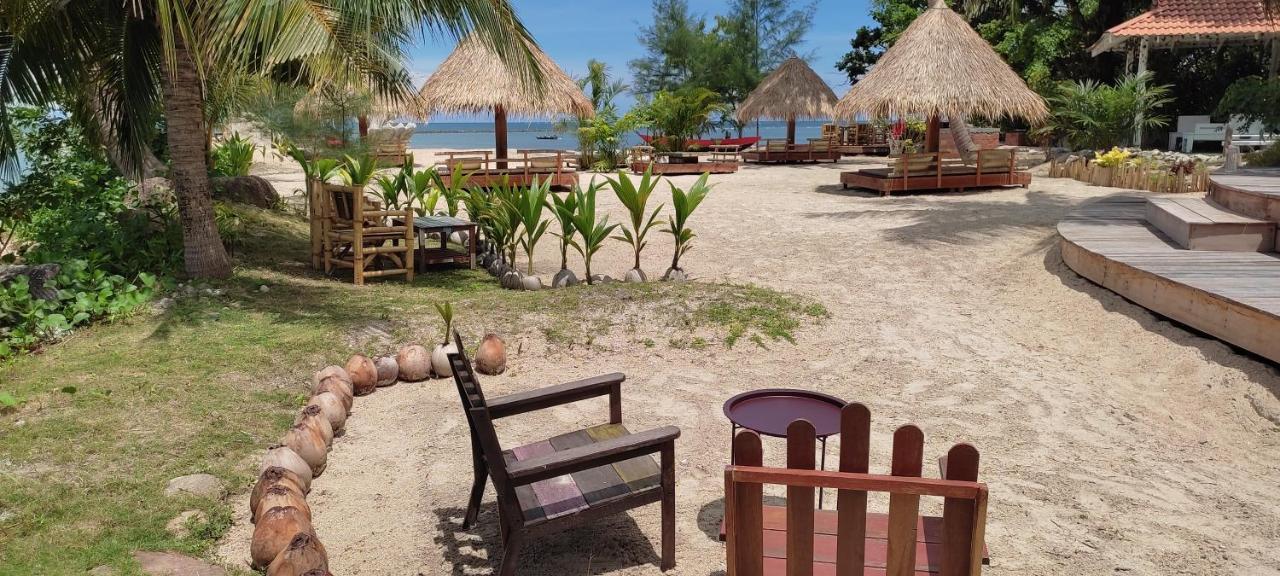 Red Pearl Beach Resort Chaloklum Exterior photo