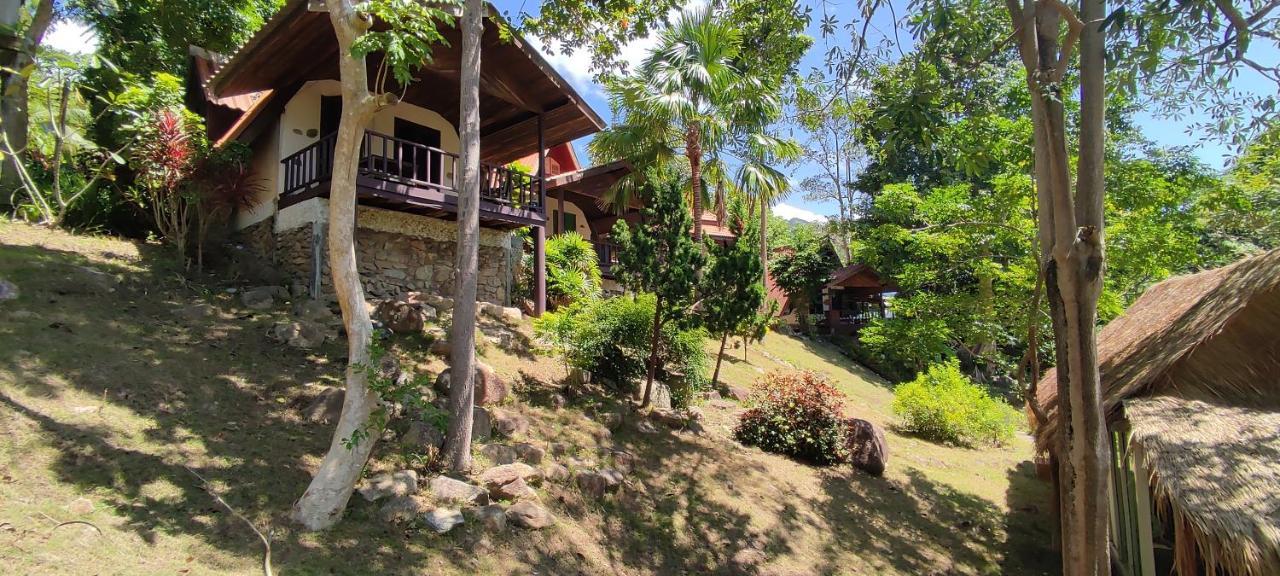 Red Pearl Beach Resort Chaloklum Exterior photo