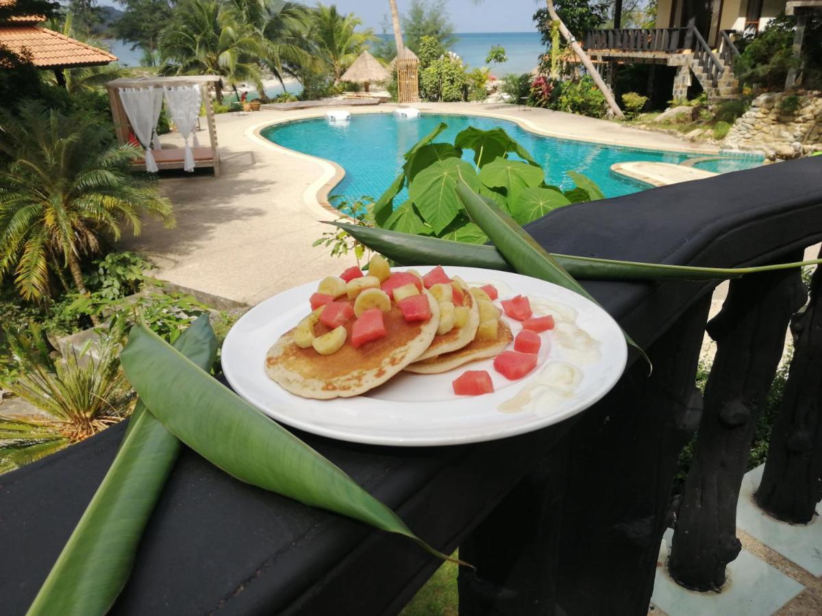 Red Pearl Beach Resort Chaloklum Exterior photo