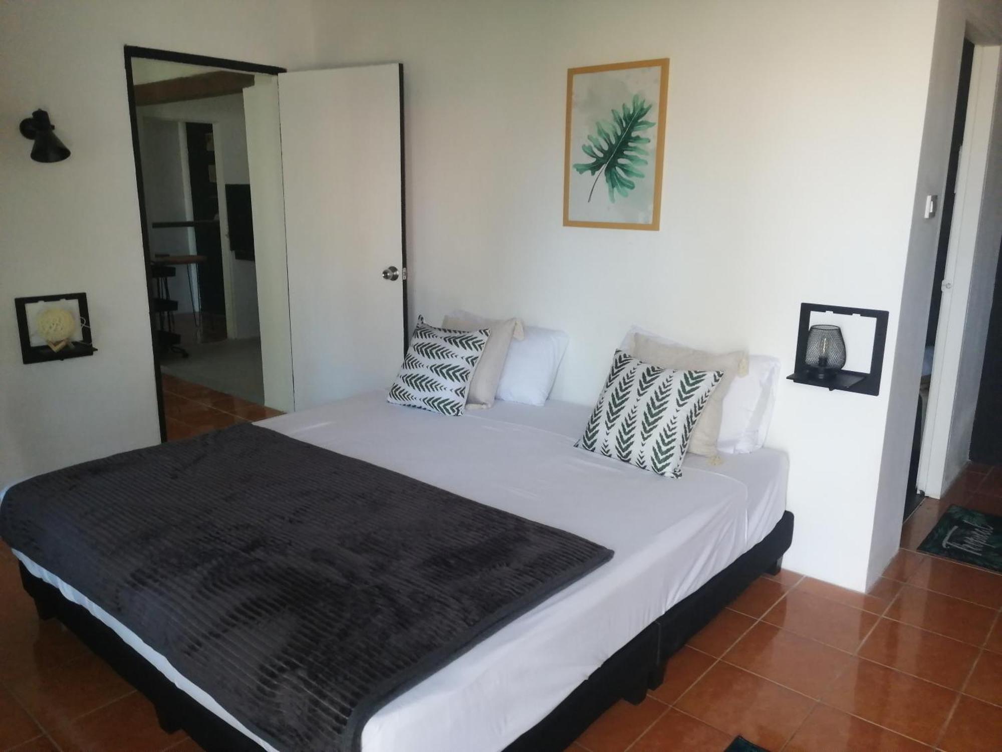Red Pearl Beach Resort Chaloklum Room photo